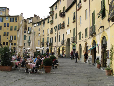 Restaurants in Lucca Italy